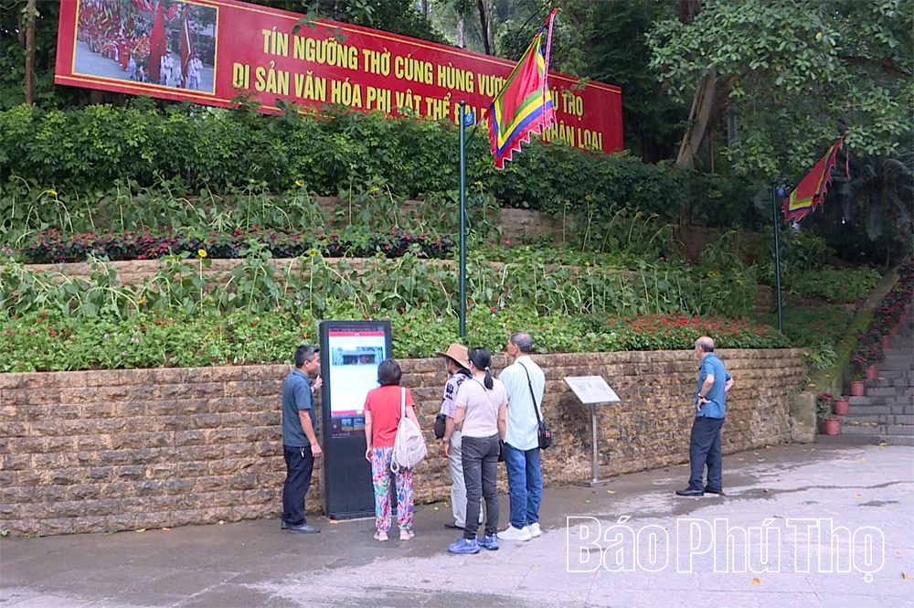 Xây dựng mô hình du lịch thông minh tại Khu di tích lịch sử Đền Hùng: Nâng tầm trải nghiệm, gìn giữ giá trị Đất Tổ