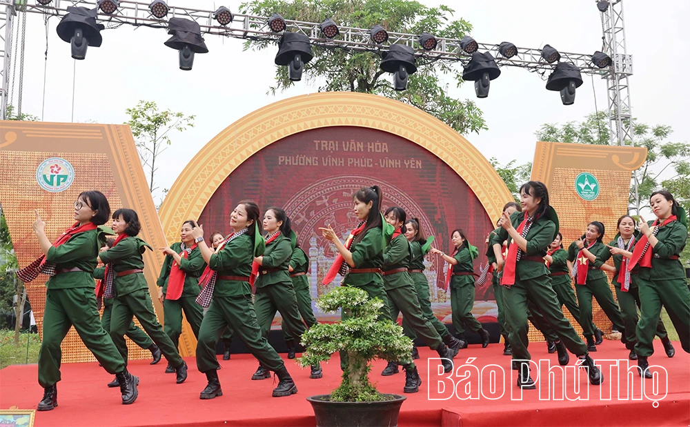 Sắc màu các dân tộc tại hội trại văn hóa