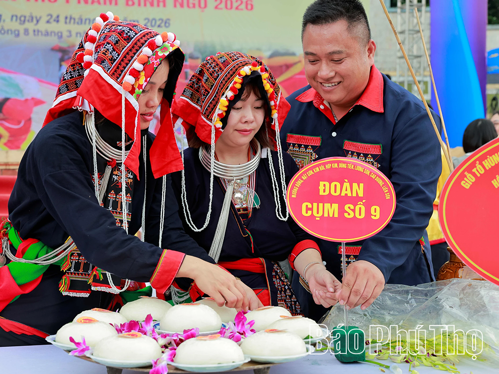 Phường Vân Phú, xã Thượng Long giành Giải đặc biệt tại Hội thi gói, nấu bánh chưng và giã bánh giầy