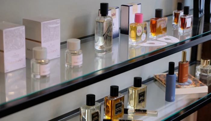 Top 8 Shop nước hoa uy tín chính hãng giúp bạn yên tâm mua sắm