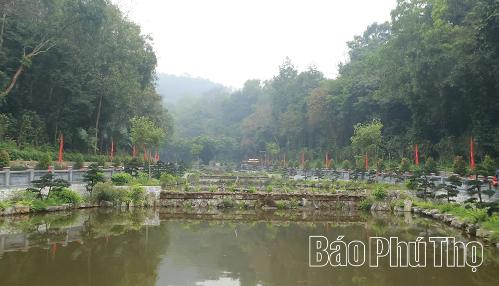 Giữ “lá phổi xanh” trong không gian linh thiêng