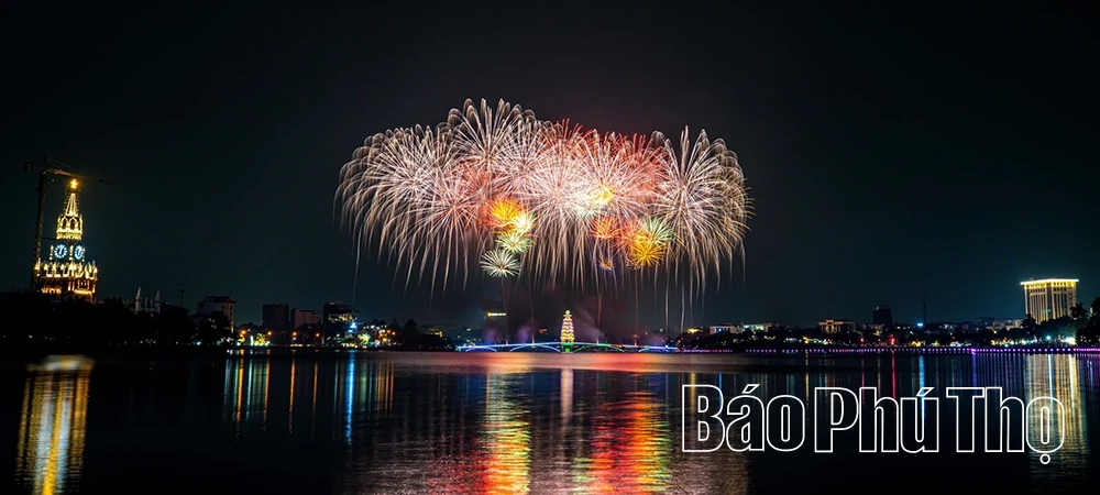 Rực rỡ “hoa trời” dịp Giỗ Tổ