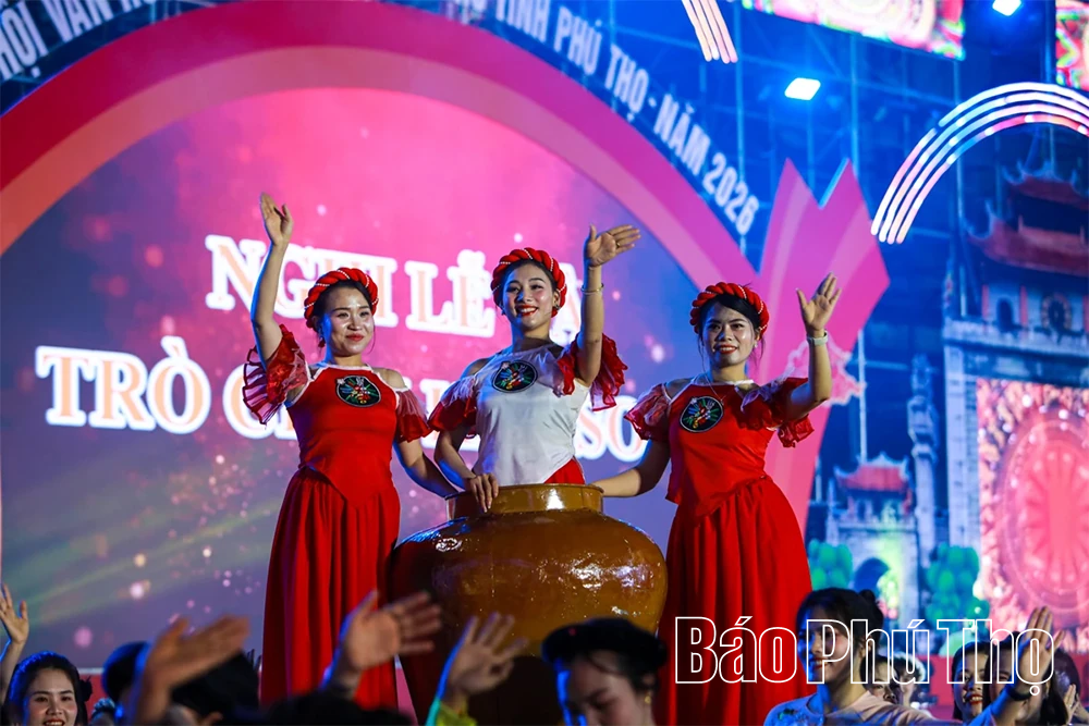 Ngập tràn sắc màu dân gian trong lễ hội “Thanh âm nguồn cội”