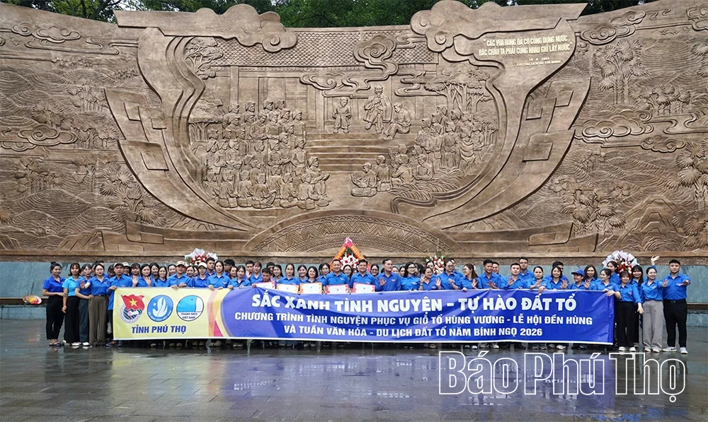 Tuổi trẻ Phú Thọ hướng về cội nguồn dân tộc