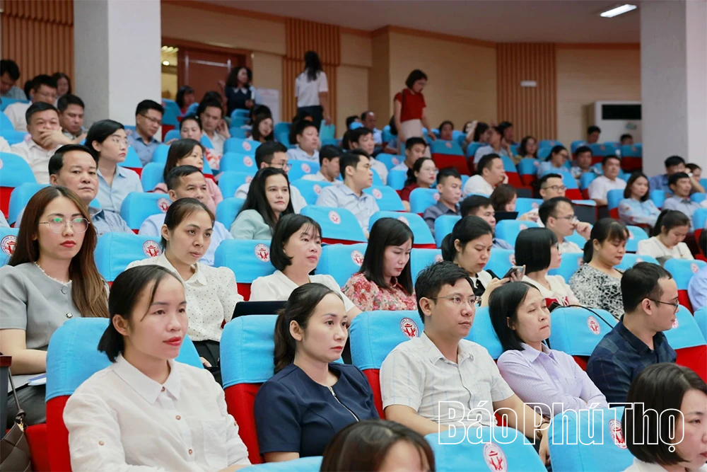 Trang bị nghiệp vụ xây dựng văn bản quy phạm pháp luật cho đội ngũ cán bộ