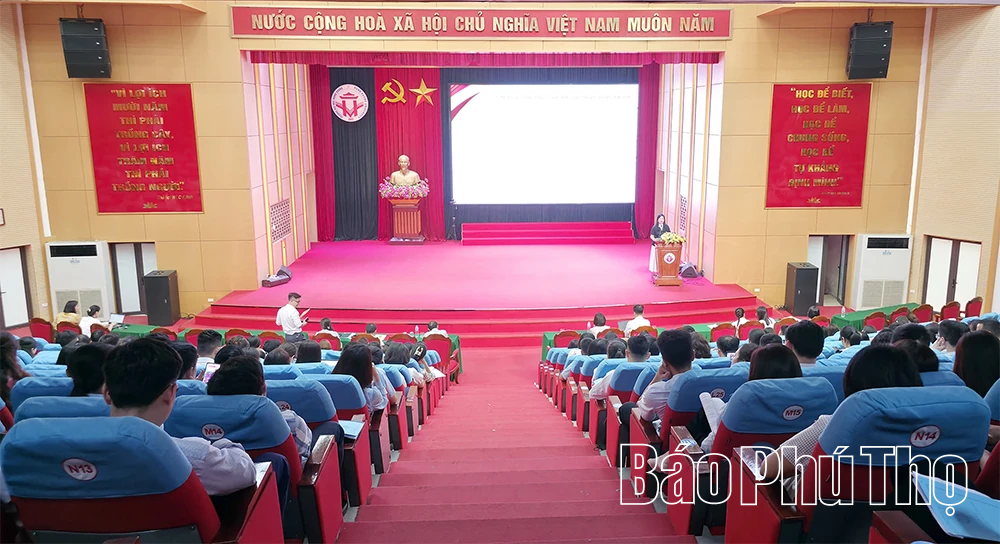 Trang bị nghiệp vụ xây dựng văn bản quy phạm pháp luật cho đội ngũ cán bộ