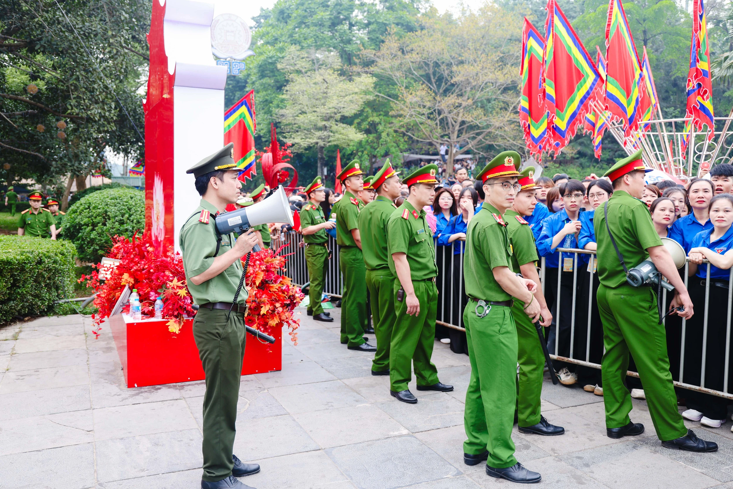 Linh thiêng ngày Giỗ Tổ