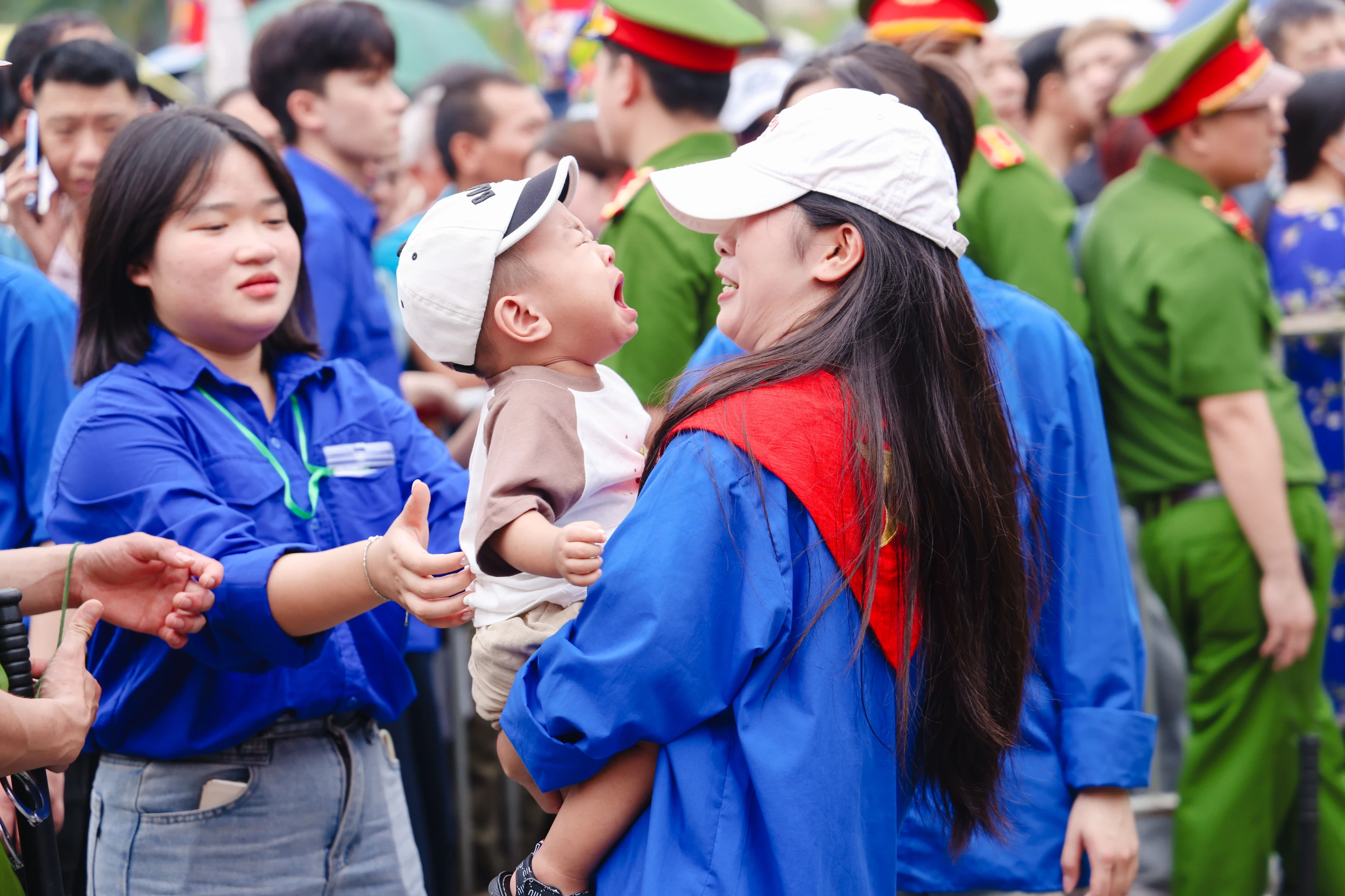 Linh thiêng ngày Giỗ Tổ