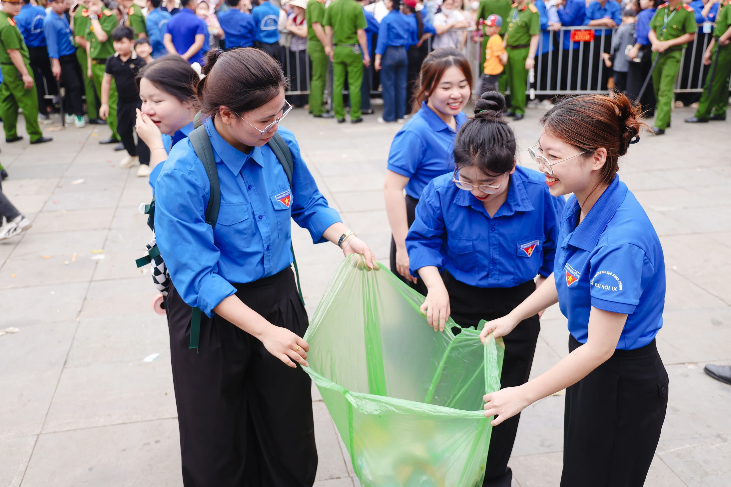 Linh thiêng ngày Giỗ Tổ