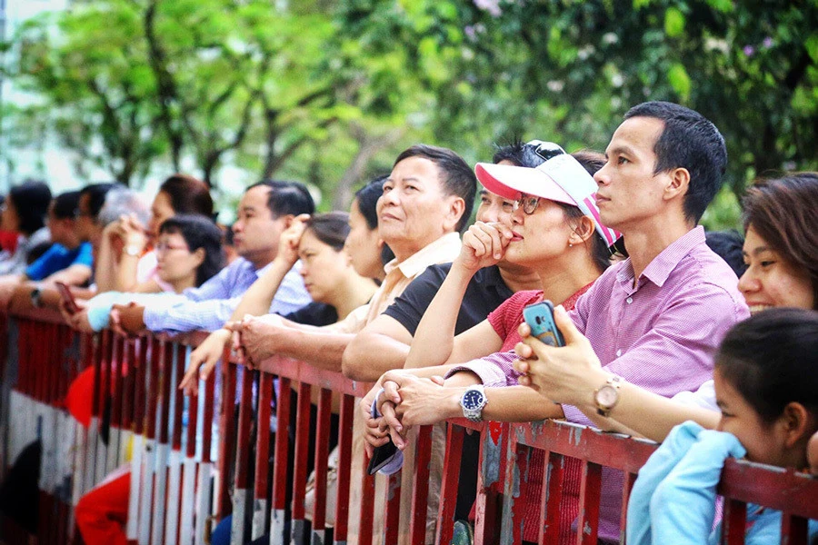 Phụ huynh bối rối chưa biết con vào trường nào khi phân tuyến bằng bản đồ số