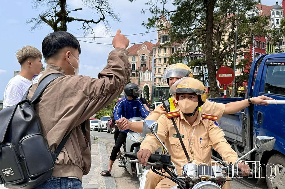 “Bài toán” phát triển du lịch bền vững