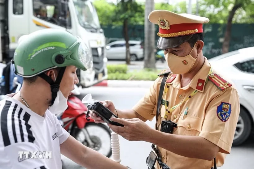 Ngày 30/4, tai nạn giao thông giảm sâu, hơn 2.100 trường hợp vi phạm nồng độ cồn