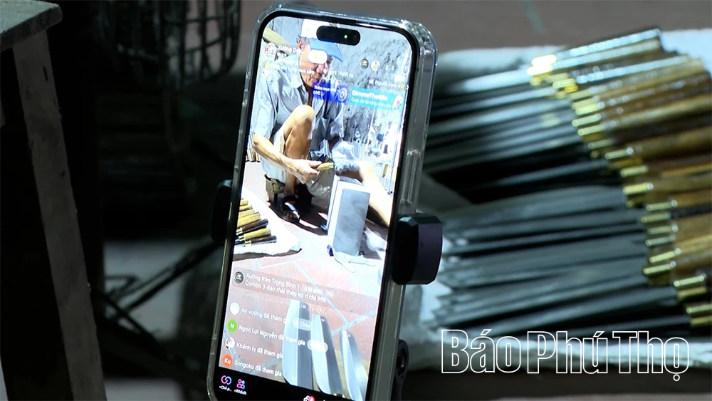 Làng nghề Đất Tổ: Từ giữ nghề đến tạo sinh kế bền vững