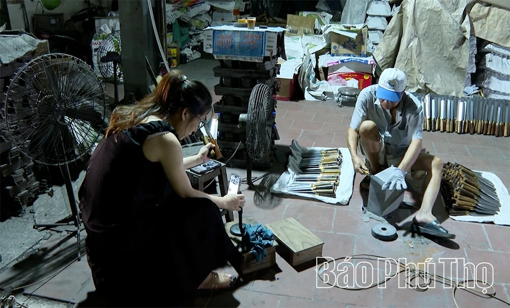 Làng nghề Đất Tổ: Từ giữ nghề đến tạo sinh kế bền vững