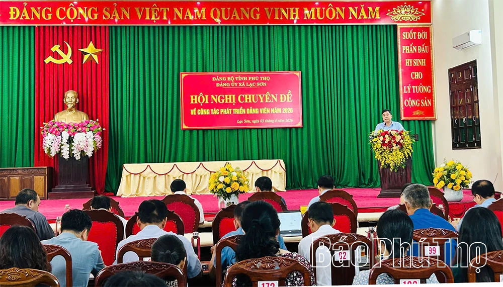 Nâng cao sức chiến đấu của tổ chức cơ sở Đảng ở Lạc Sơn