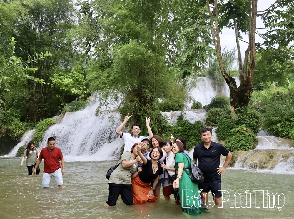 Khám phá du lịch miền sơn cước