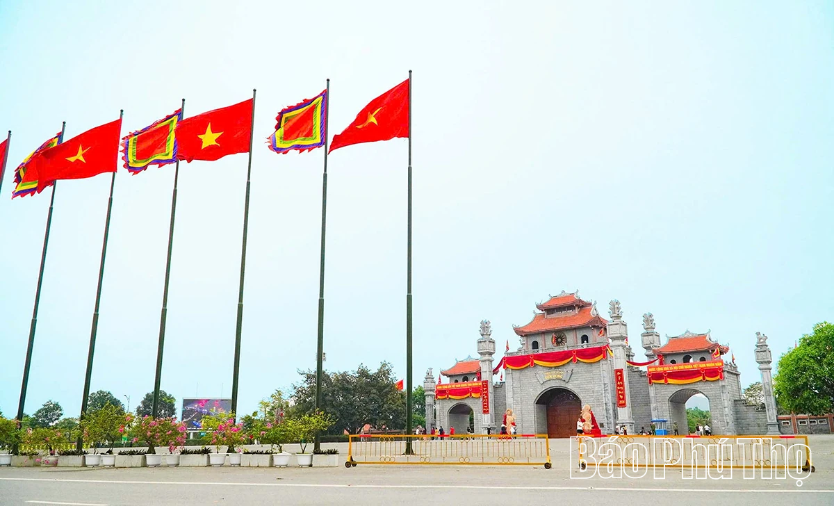 Đất Tổ Phú Thọ rộn ràng trong những ngày tháng Tư lịch sử