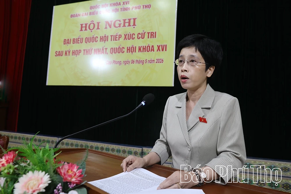 Cử tri các xã Cao Phong, Mường Thàng, Thung Nai nêu 18 ý kiến tới đại biểu Quốc hội tỉnh