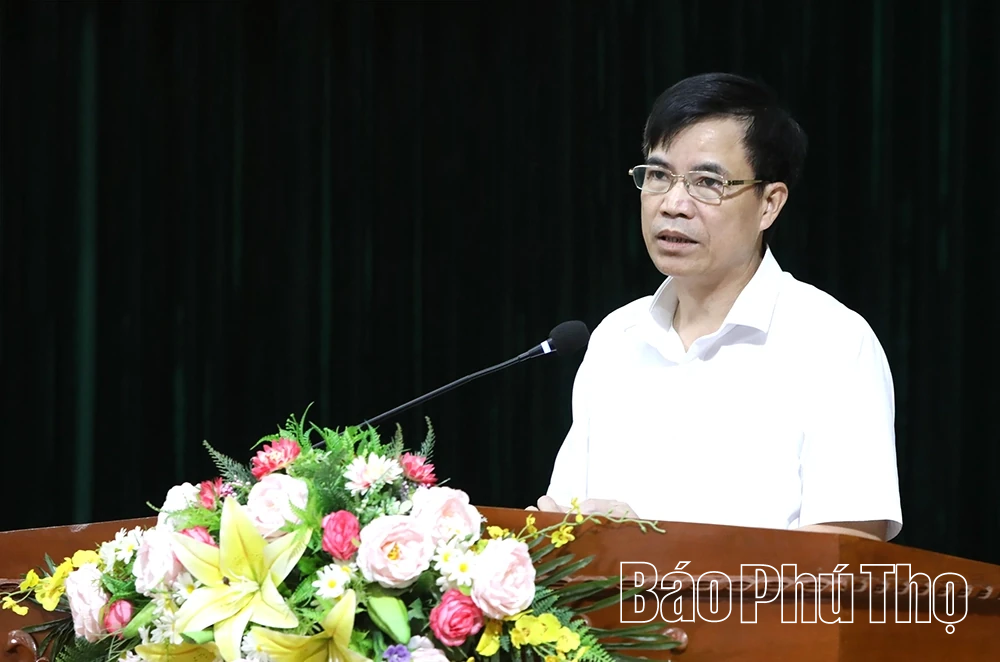 Cử tri các xã Cao Phong, Mường Thàng, Thung Nai nêu 18 ý kiến tới đại biểu Quốc hội tỉnh