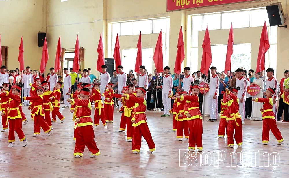 Gần 400 vận động viên tranh tài tại Đại hội Thể dục thể thao xã Bình Phú