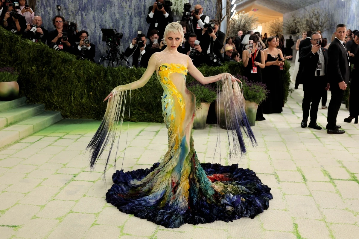 Met Gala 2026: Khi thảm đỏ thành “diễn đàn quyền lực” của thời trang và nghệ thuật
