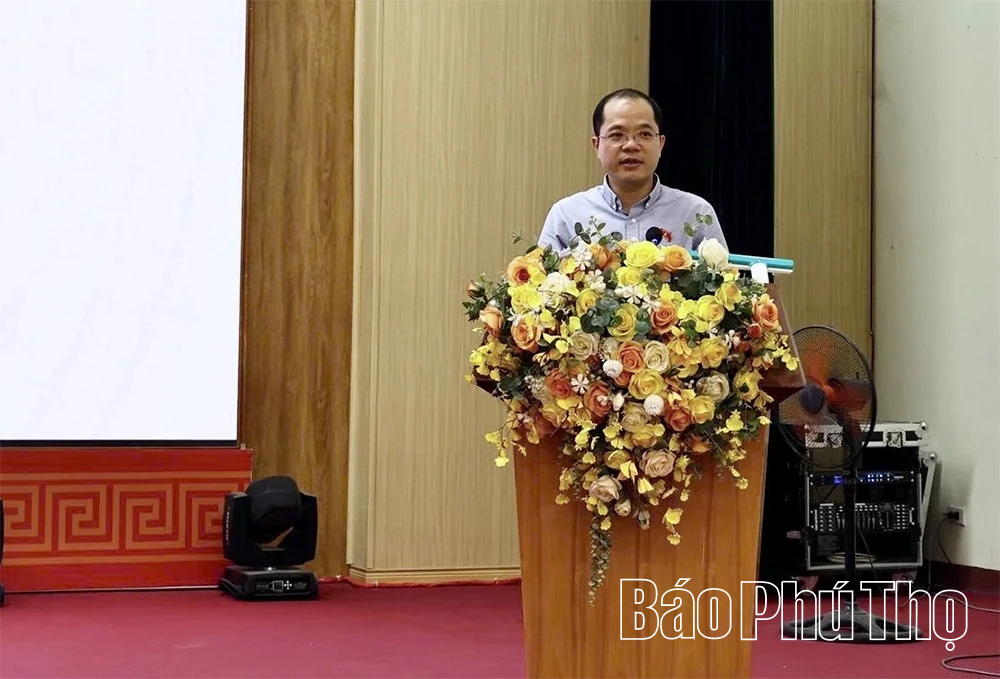 Đại biểu Quốc hội tỉnh tiếp xúc cử tri 3 xã Lập Thạch, Thái Hòa, Tiên Lữ sau kỳ họp thứ Nhất, Quốc hội khoá XVI
