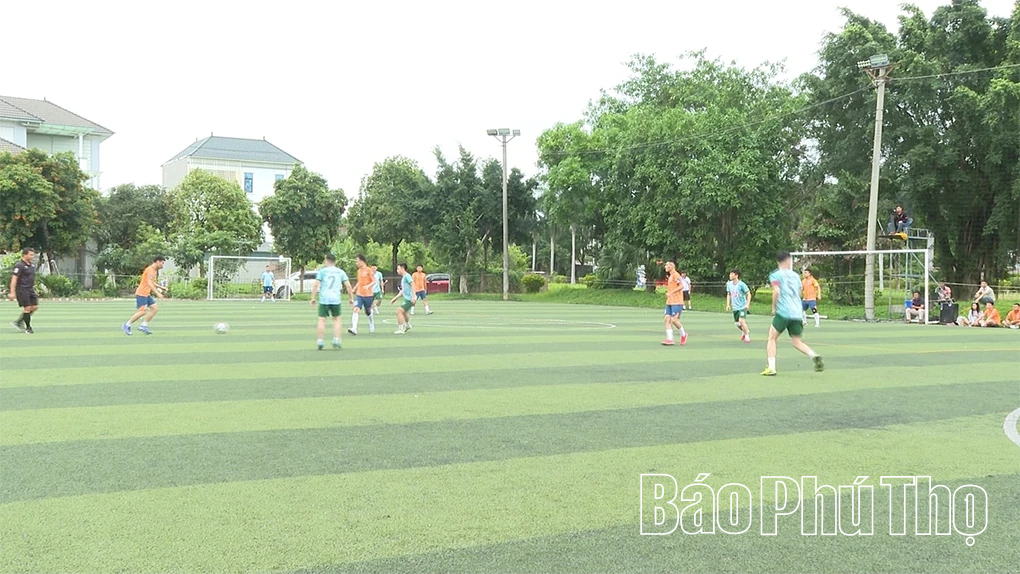 Khai mạc giải bóng đá nam công nhân lao động các khu công nghiệp tỉnh năm 2026