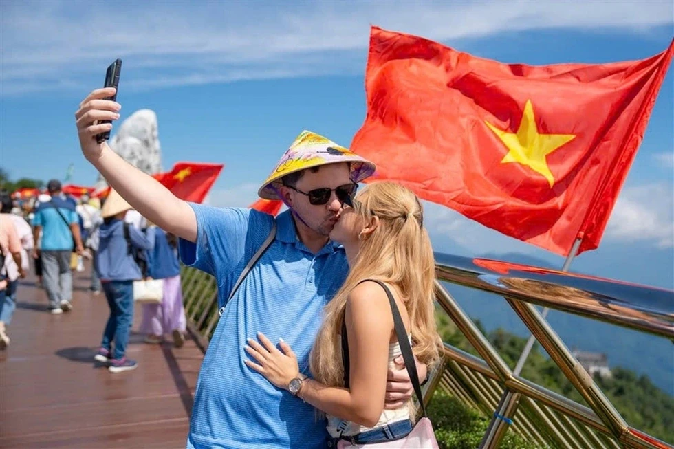Liên tục lập kỷ lục, du lịch Việt sắp đuổi kịp Thái Lan nhanh hơn dự kiến?
