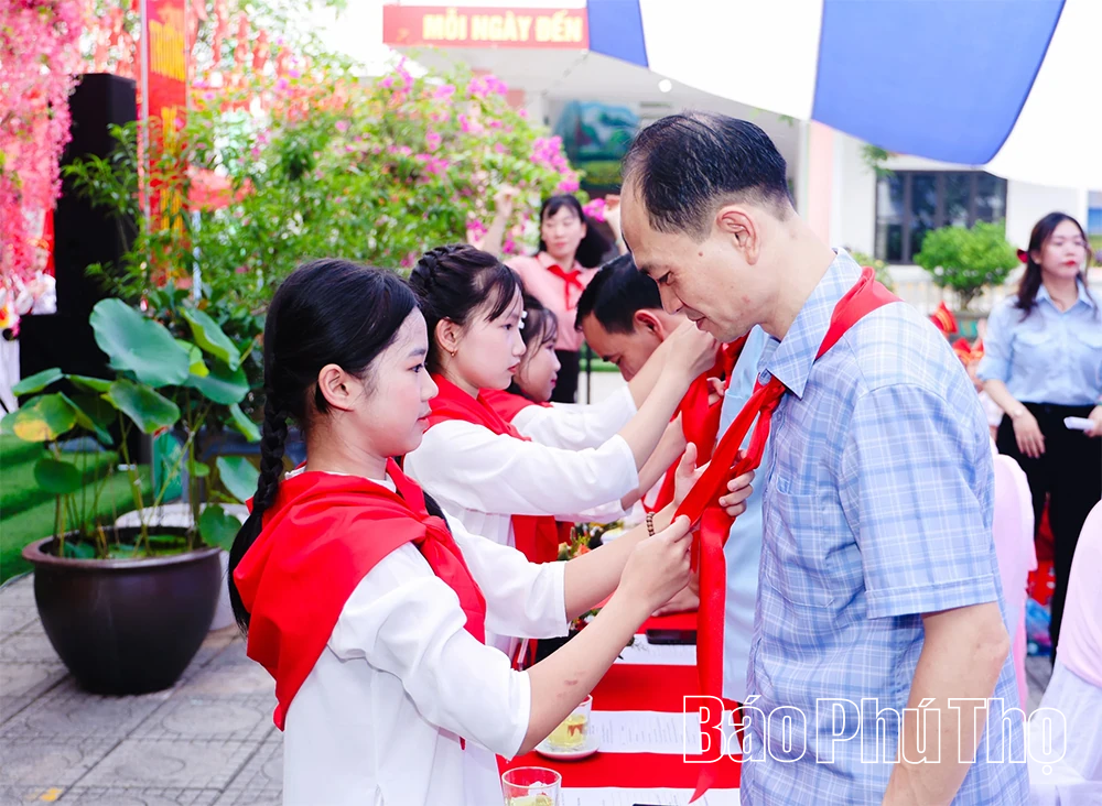 Tổ chức chương trình “Đội ta lớn lên cùng đất nước” kỷ niệm 85 năm thành lập Đội TNTP Hồ Chí Minh
