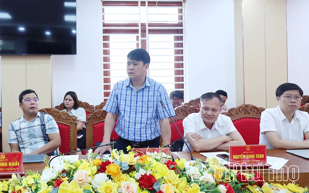 Giám sát chuyên đề Ban Thường vụ Đảng ủy phường Âu Cơ, xã Bằng Luân và Hiền Quan