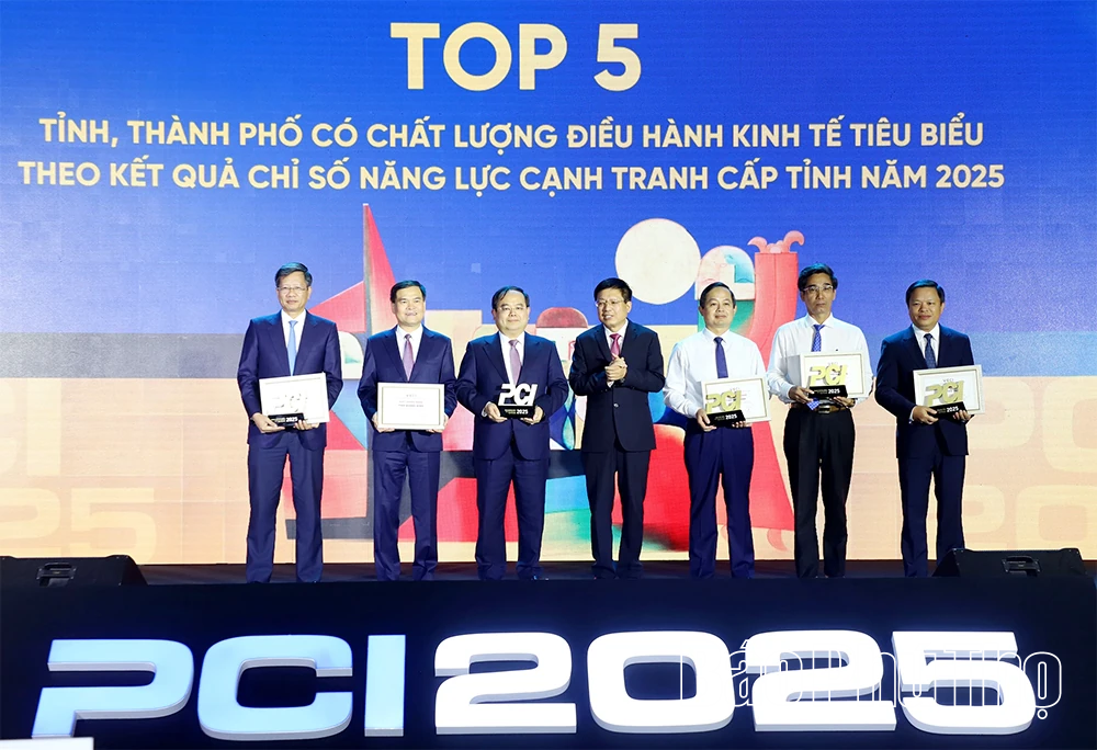 Phú Thọ được vinh danh trong nhóm 5 địa phương có chất lượng điều hành kinh tế tiêu biểu trên bảng xếp hạng PCI 2025
