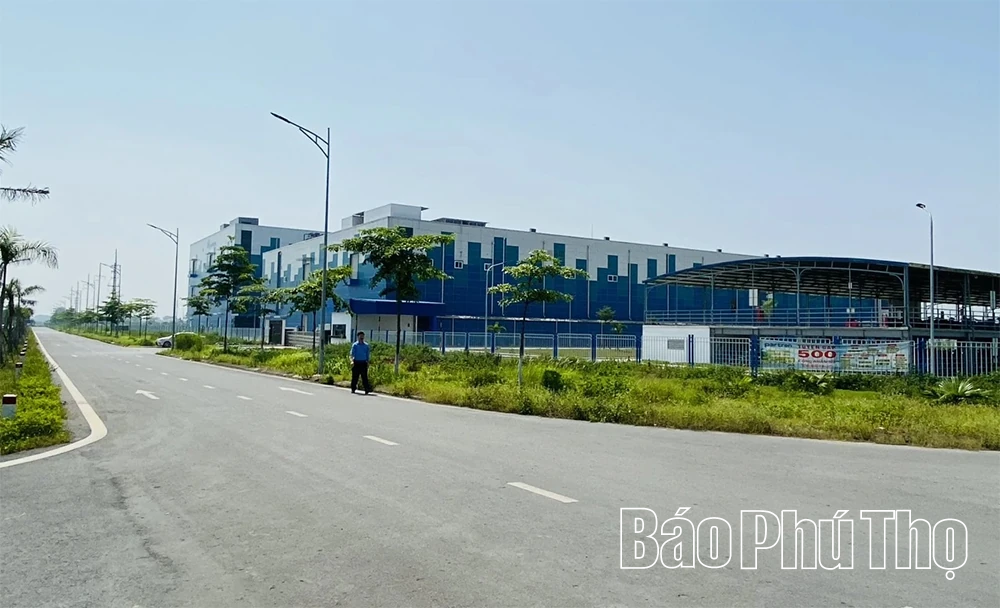 Vĩnh Tường tập trung phát triển công nghiệp - tiểu thủ công nghiệp