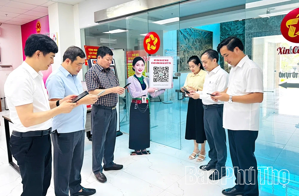 Xã Tân Lạc ra mắt mô hình đổi mới sáng tạo chuyển đổi số