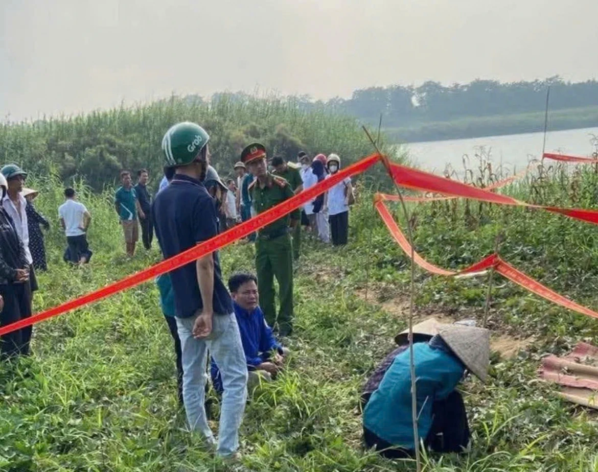 Đuối nước đặc biệt nghiêm trọng trên sông Lô ở Phú Thọ, 5 học sinh tử vong
