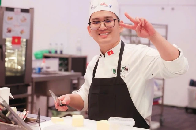 Đầu bếp Việt lần đầu vào top 8 thế giới