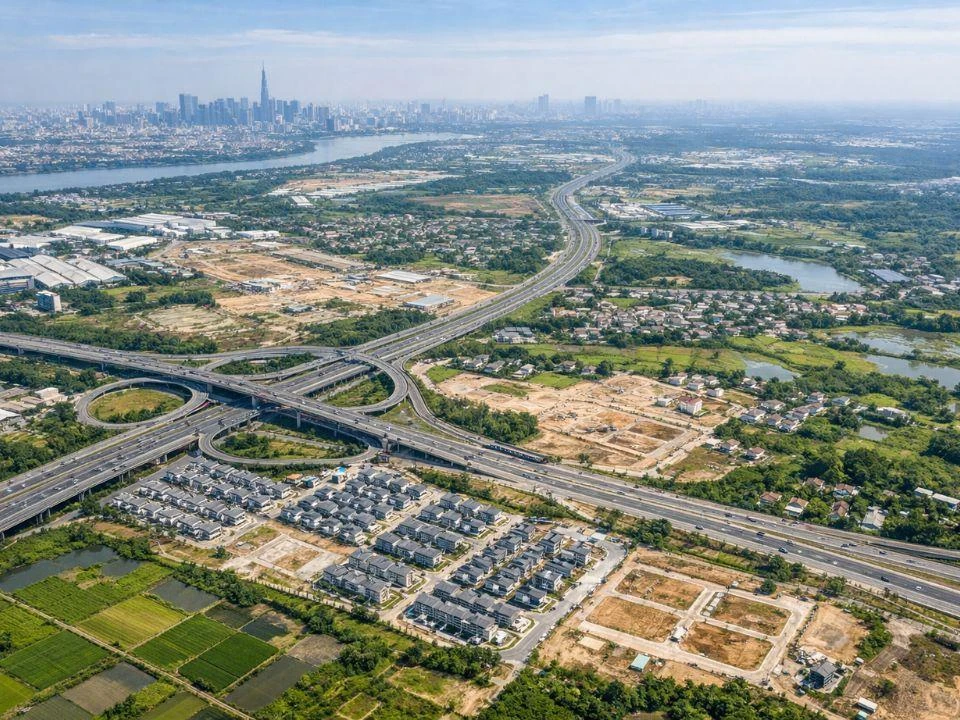 Đất nền dự án đầu năm 2026: Xu hướng dịch chuyển về đâu?