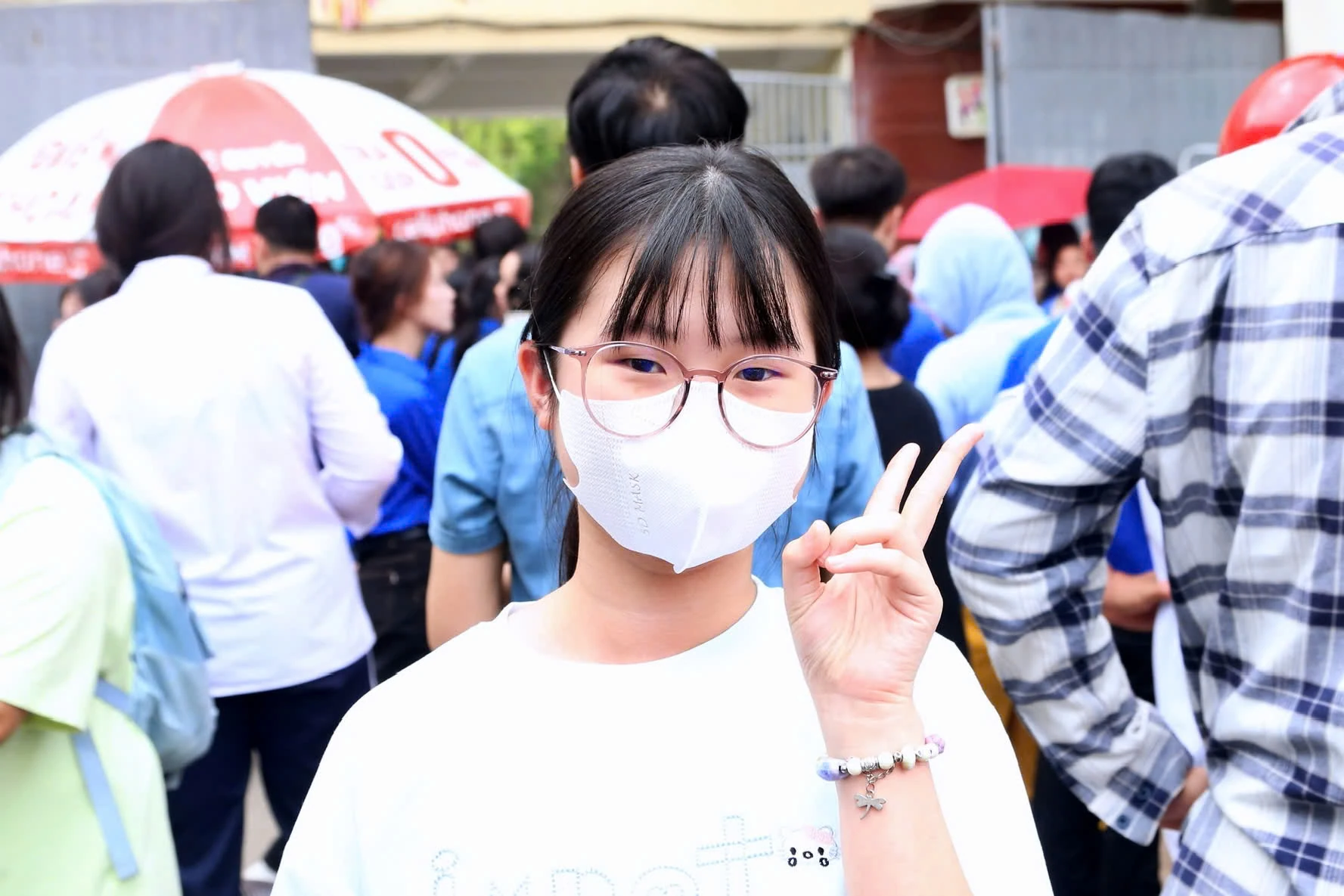 Đề văn thi vào lớp 10 ở Hà Nội được khen thực tế, nhiều thí sinh tự tin trên 8 điểm
