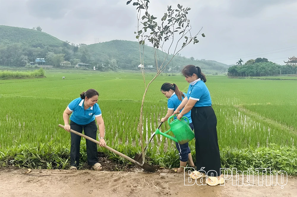 Phụ nữ Phú Thọ sôi nổi thi đua chào mừng Đại hội Phụ nữ toàn quốc, lần thứ XIV