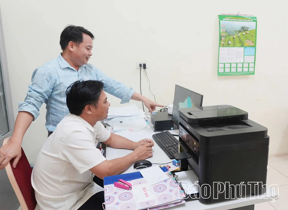 Chung tay xây dựng môi trường làm việc không khói thuốc