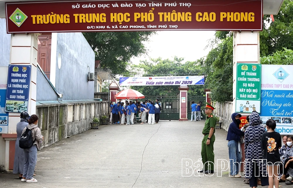 Hội đồng coi thi THPT Cao Phong: Ngày thi đầu vào lớp 10 an toàn, nghiêm túc