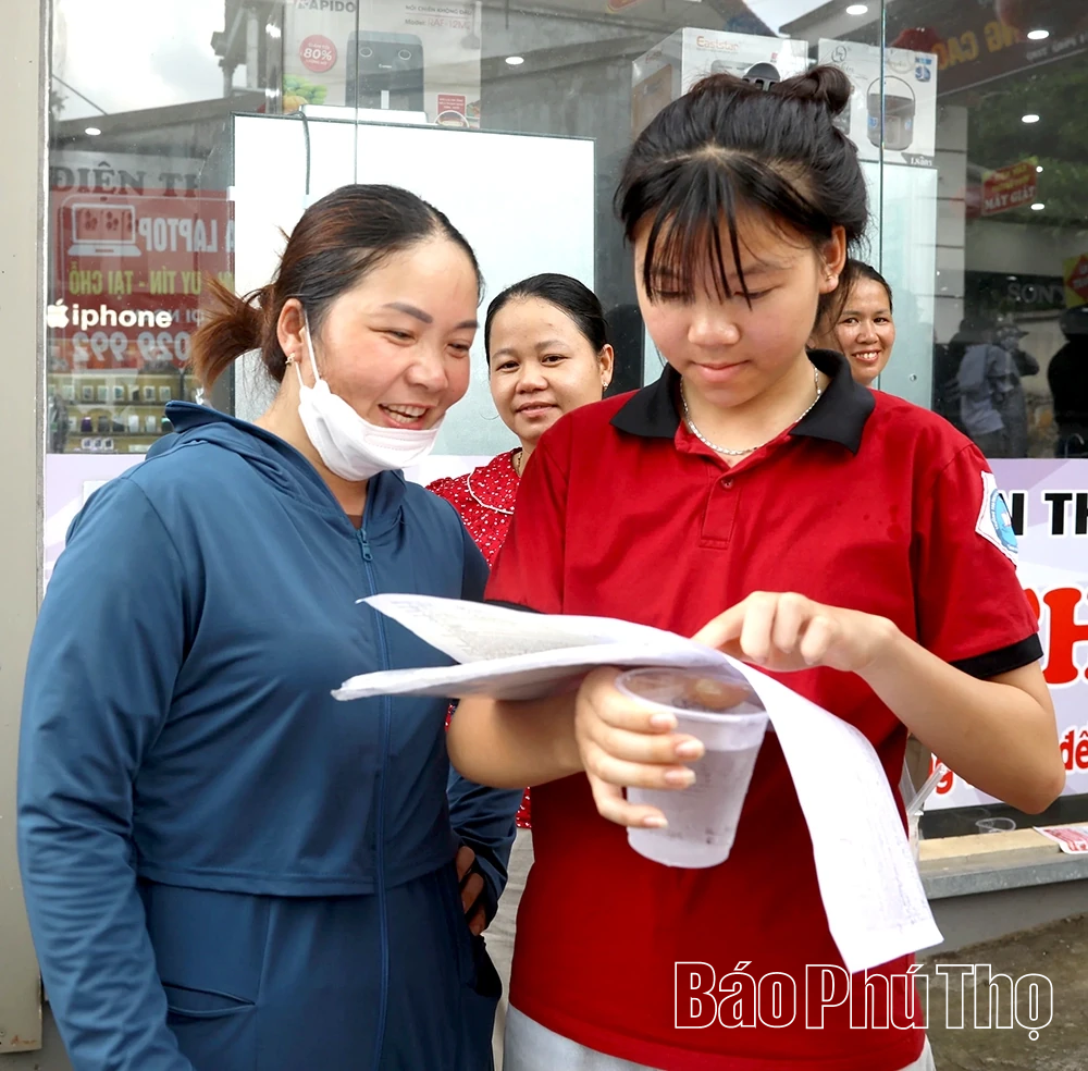 Hội đồng coi thi THPT Cao Phong: Ngày thi đầu vào lớp 10 an toàn, nghiêm túc