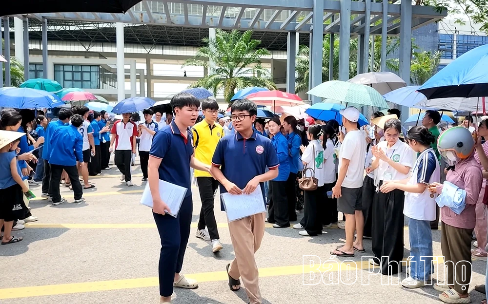 Kỳ thi tuyển sinh vào THPT Chuyên Vĩnh Phúc diễn ra nghiêm túc, an toàn, đúng quy chế