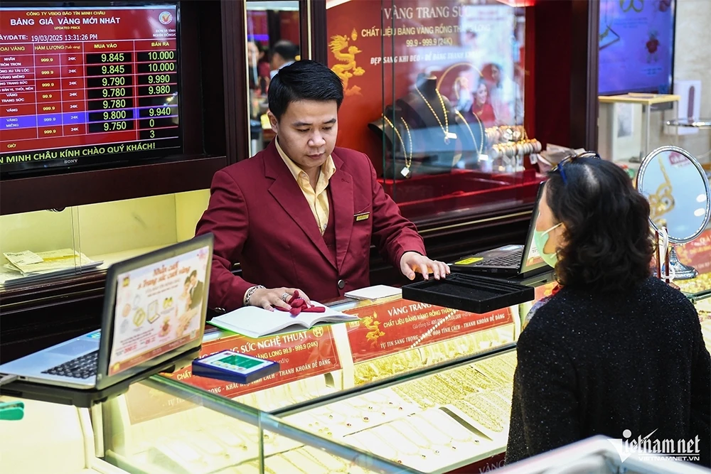 Giá vàng hôm nay 7/6/2026: Xóa sạch thành quả, SJC mất gần 10 triệu đồng/lượng sau một tuần