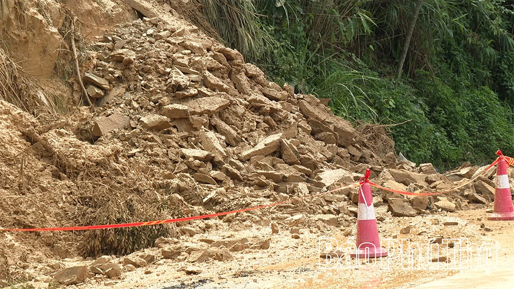 Chủ động “4 tại chỗ”, “3 sẵn sàng” ứng phó thiên tai ngay từ cơ sở