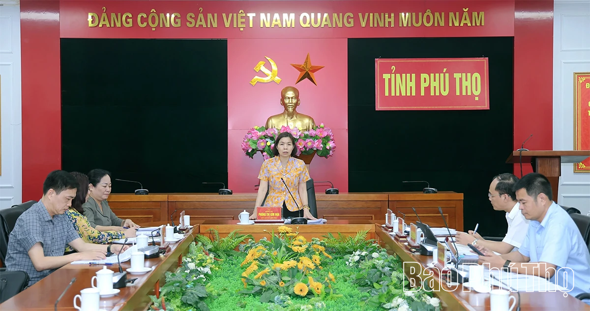 UBND tỉnh cho ý kiến vào một số nội dung quan trọng lĩnh vực văn hoá, giáo dục