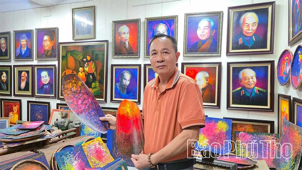 Nghệ thuật đồng hành cùng môi trường: Hành trình tái sinh phế liệu của họa sĩ Hoàng Trúc
