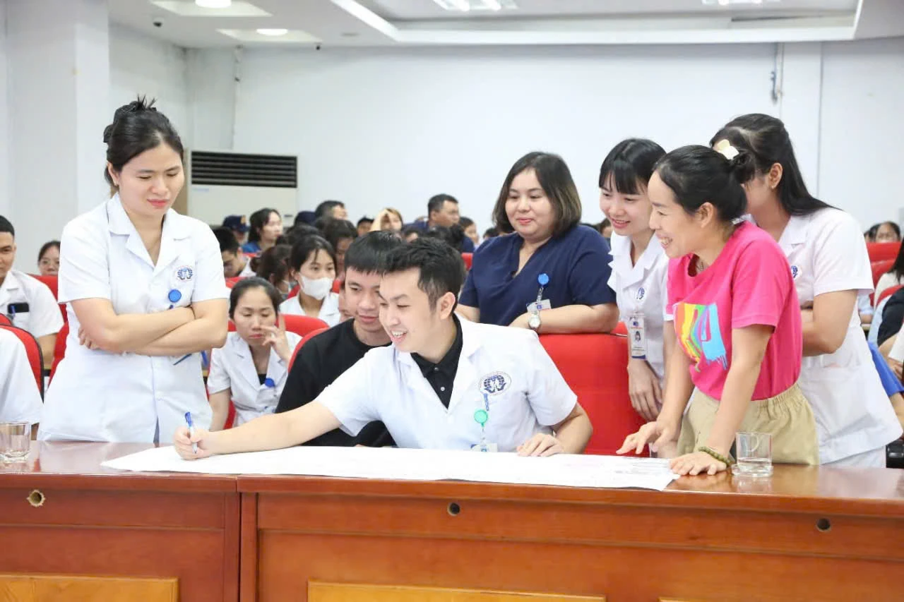 Bệnh viện Đa khoa tỉnh: Hơn 600 học viên tập huấn nâng cao năng lực giao tiếp, ứng xử