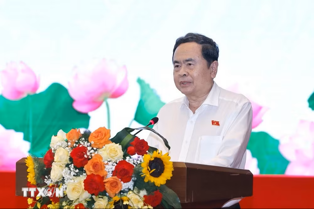 Thủ tướng Chính phủ và Chủ tịch Quốc hội gặp mặt lãnh đạo các cơ quan báo chí