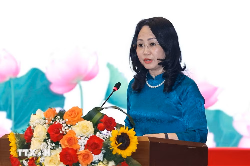 Thủ tướng Chính phủ và Chủ tịch Quốc hội gặp mặt lãnh đạo các cơ quan báo chí