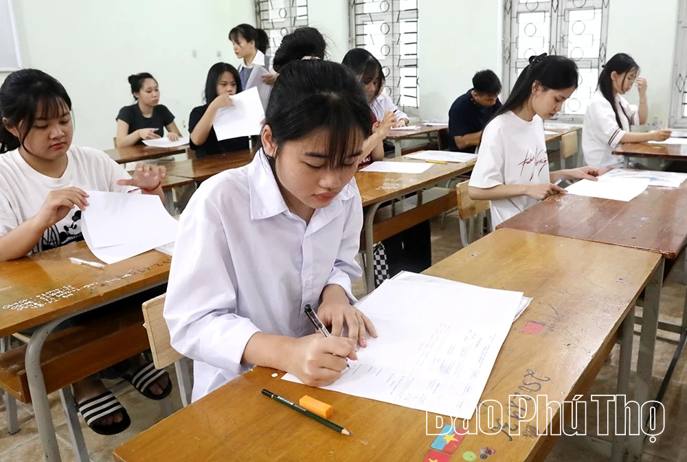 Điểm thi Trường THPT Ngô Quyền: Thí sinh tự tin hoàn thành môn thi đầu tiên